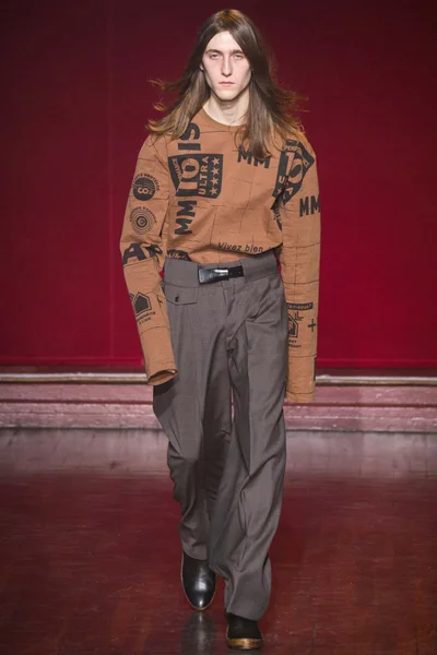 Look 20